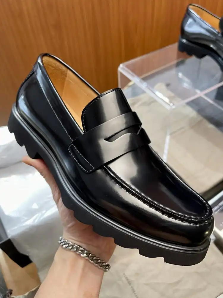 hype Bottega Veneta Leather Shoes