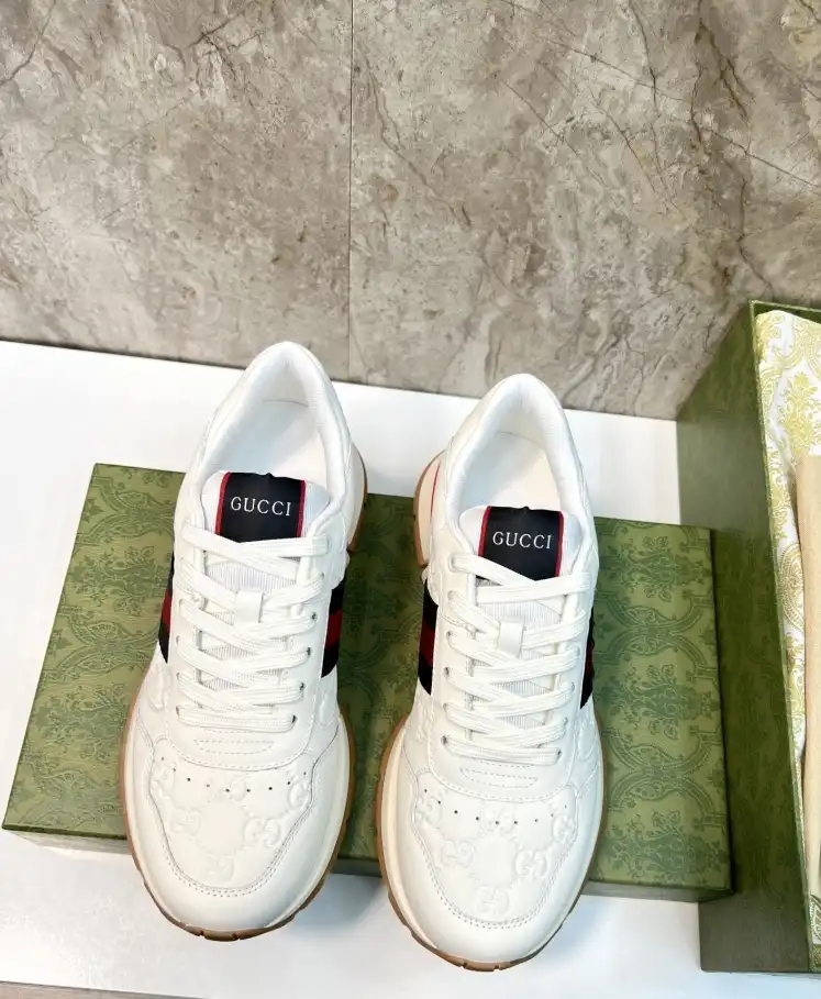 hype Gucci Sneakers