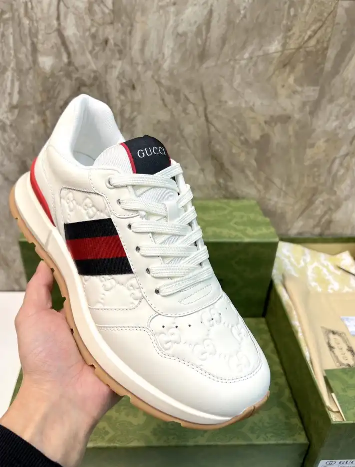 hype Gucci Sneakers