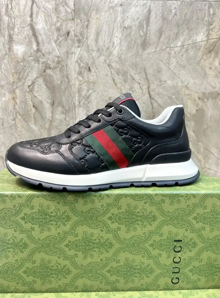 hype Gucci Sneakers