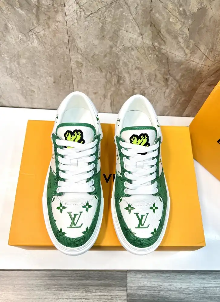 hype Louis Vuitton Sneakers