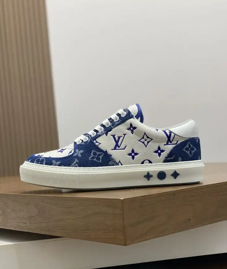 hype Louis Vuitton Sneakers