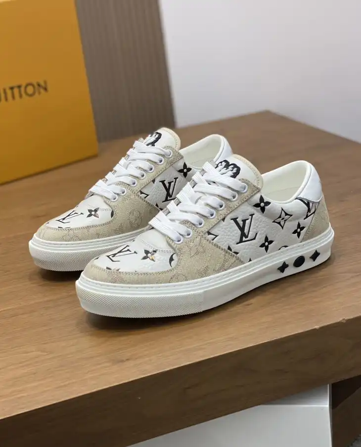 hype Louis Vuitton Sneakers