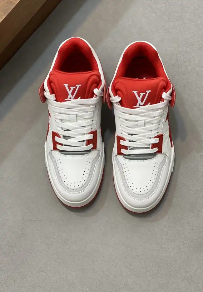 hype Louis Vuitton Sneakers