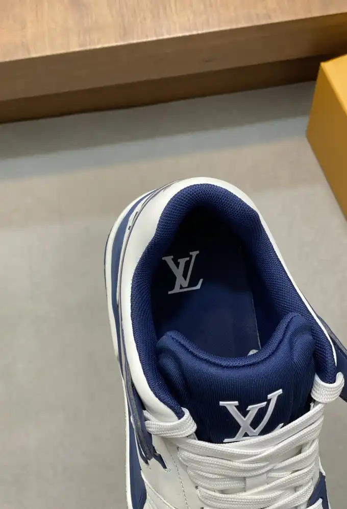 hype Louis Vuitton Sneakers