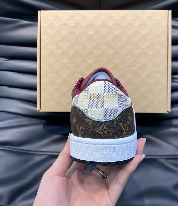 hype Louis Vuitton Sneakers