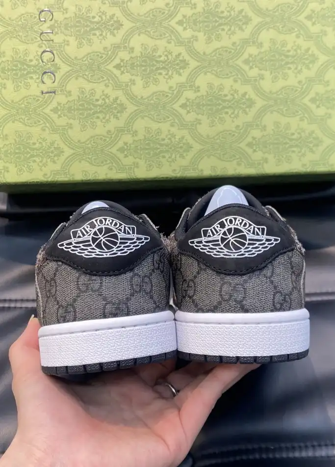 hype Gucci Sneakers