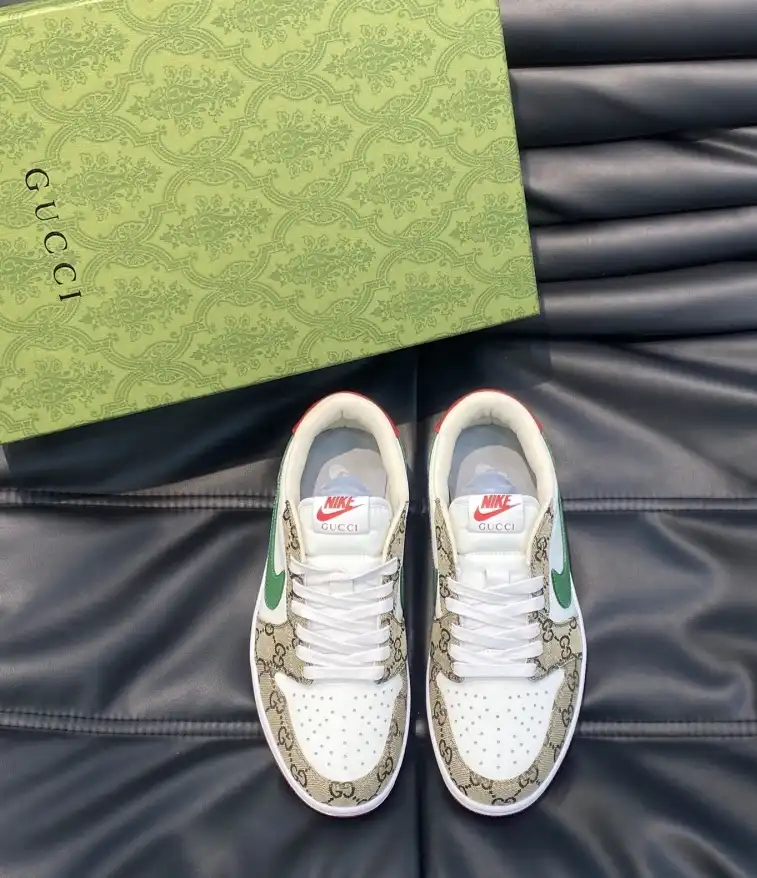 hype Gucci Sneakers