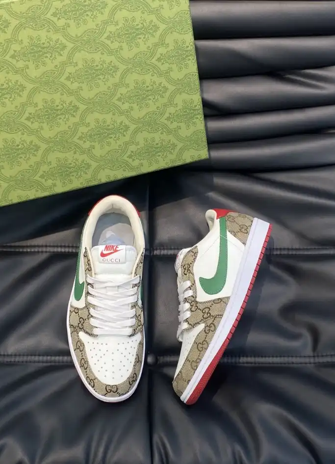 hype Gucci Sneakers