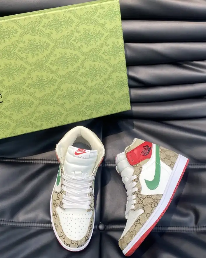 hype Gucci Sneakers