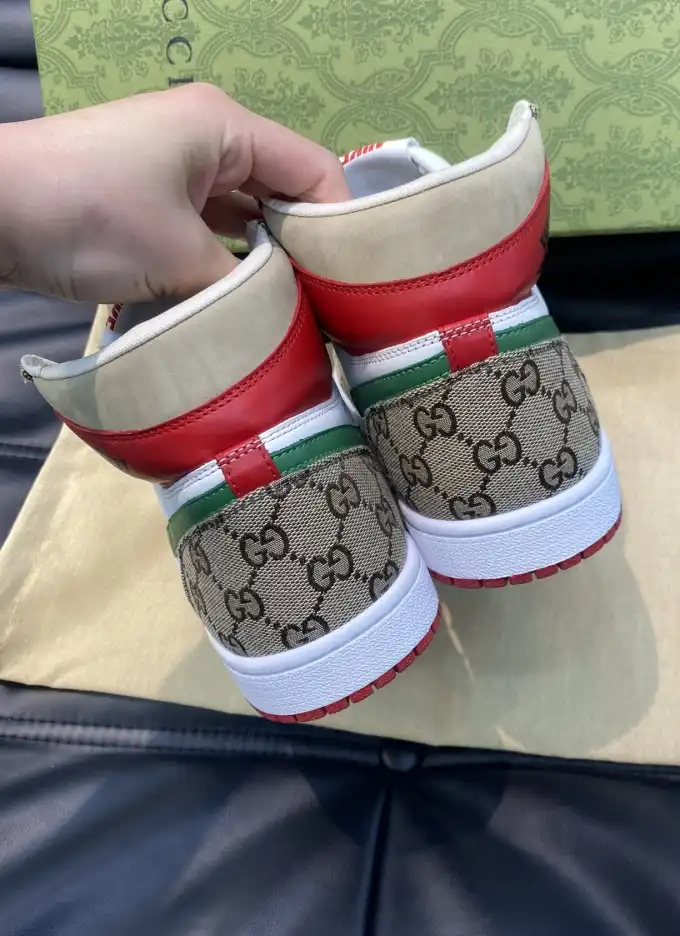 hype Gucci Sneakers