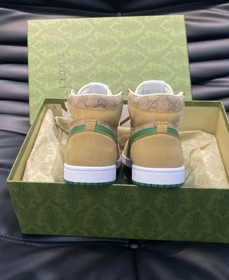 hype Gucci Sneakers