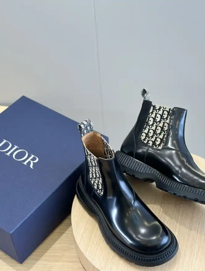 hype Christian Dior Boots