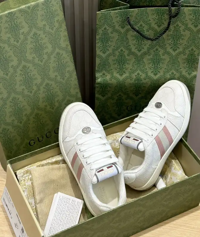 hype Gucci Sneakers