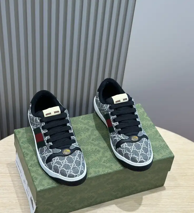 hype Gucci Sneakers