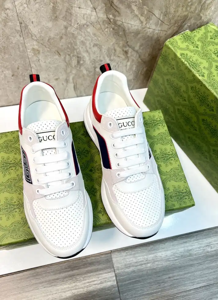 hype Gucci Sneakers