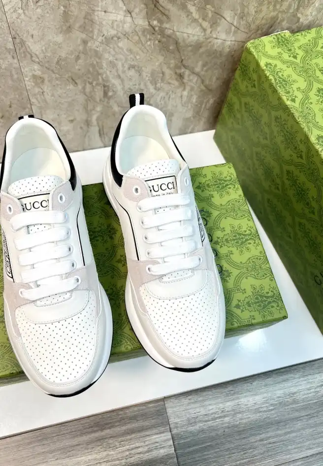 hype Gucci Sneakers