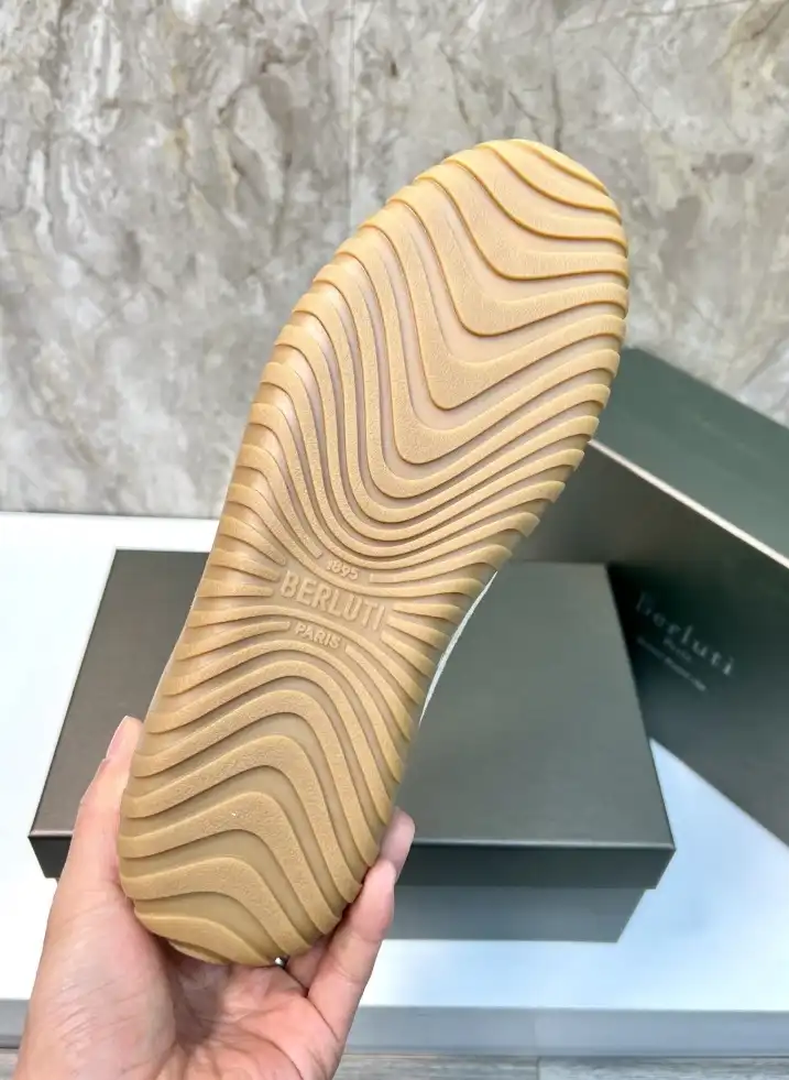 hype Berluti Sneakers