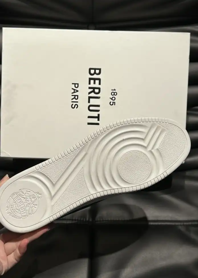 hype Berluti Sneakers