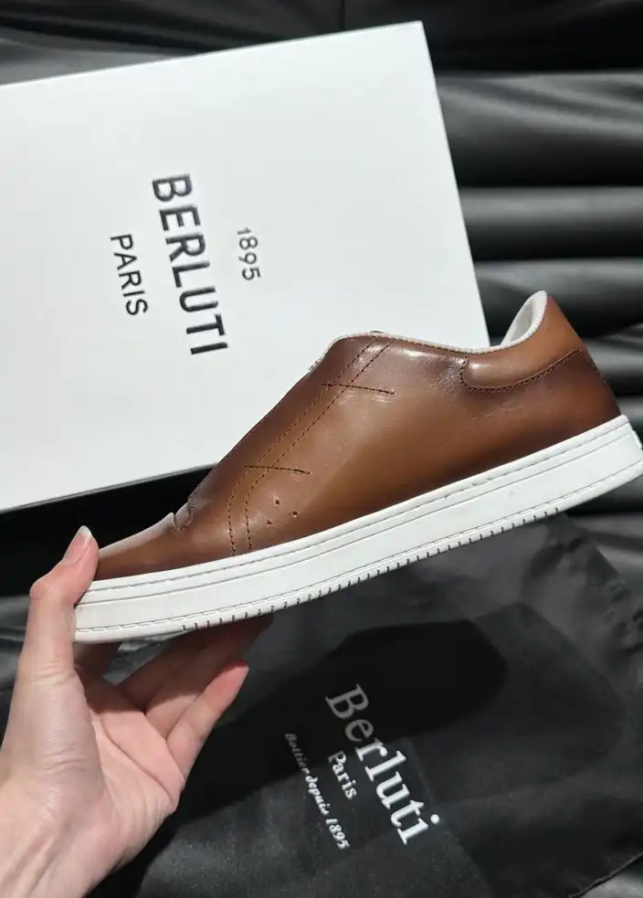 hype Berluti Sneakers