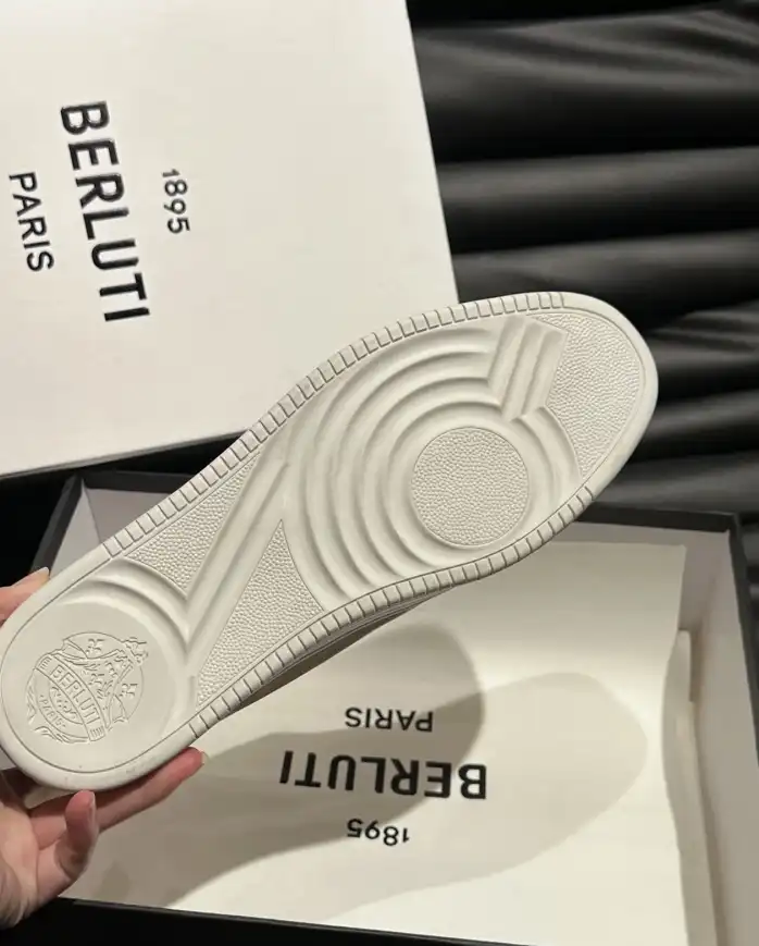 hype Berluti Sneakers