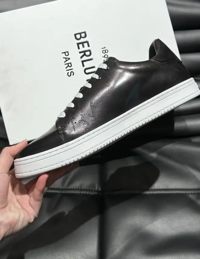 hype Berluti Sneakers