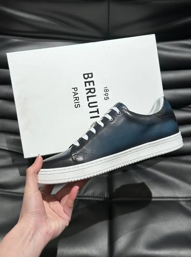 hype Berluti Sneakers