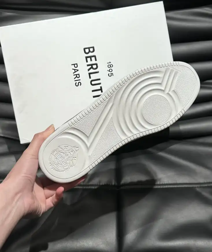 hype Berluti Sneakers