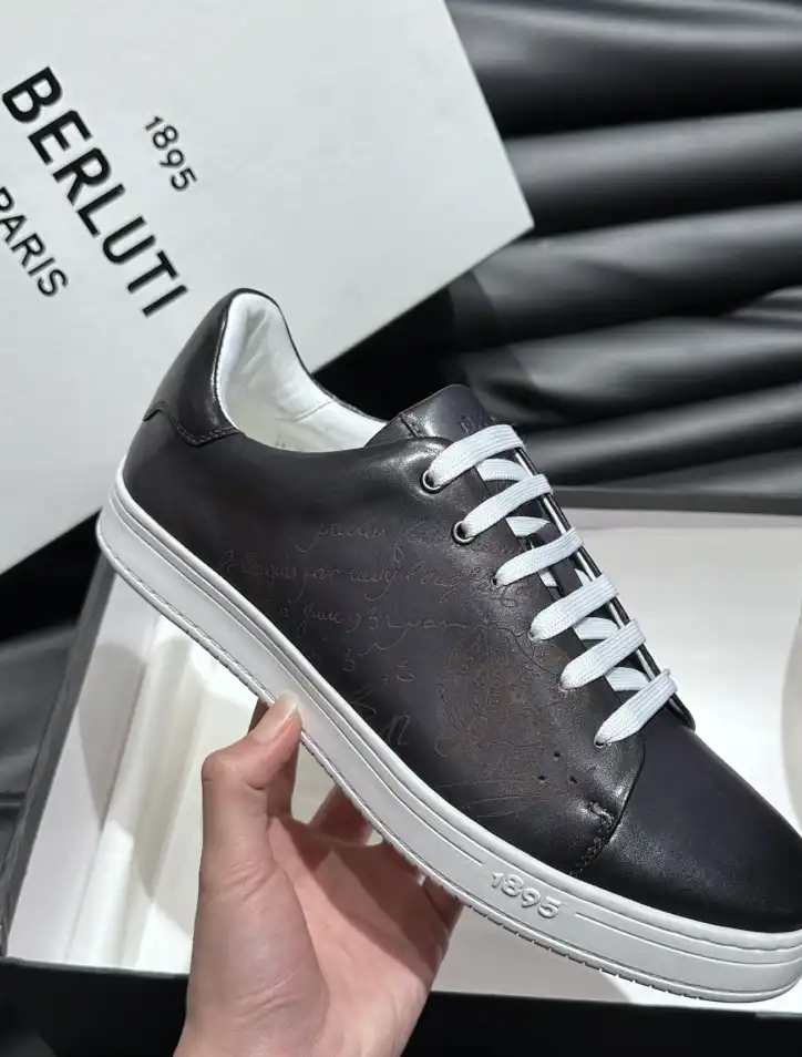 hype Berluti Sneakers