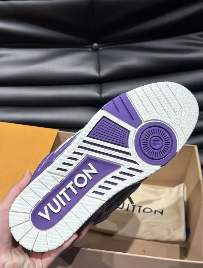 hype Louis Vuitton Sneakers