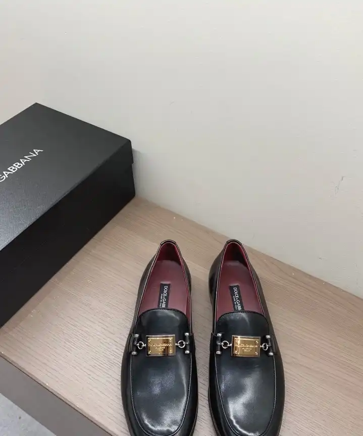 hype Dolce & Gabbana Leather Shoes