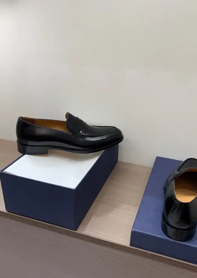 hype Christian Dior Leather Shoes