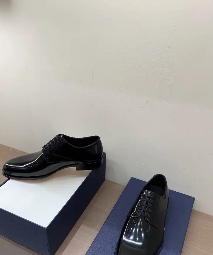 hype Christian Dior Leather Shoes