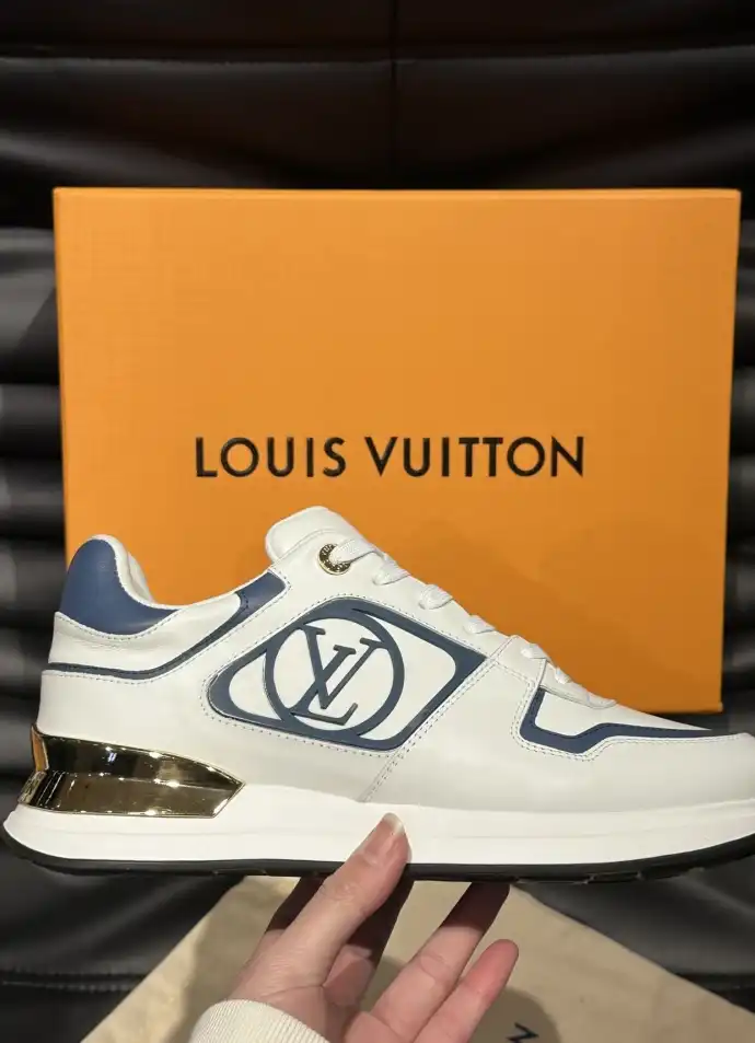 hype Louis Vuitton Sneakers