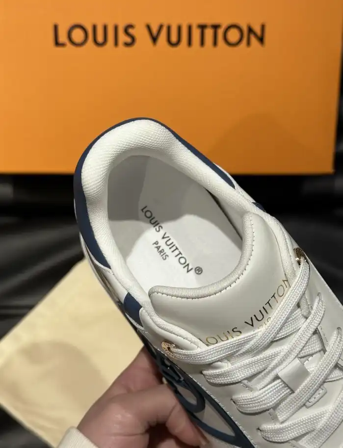 hype Louis Vuitton Sneakers