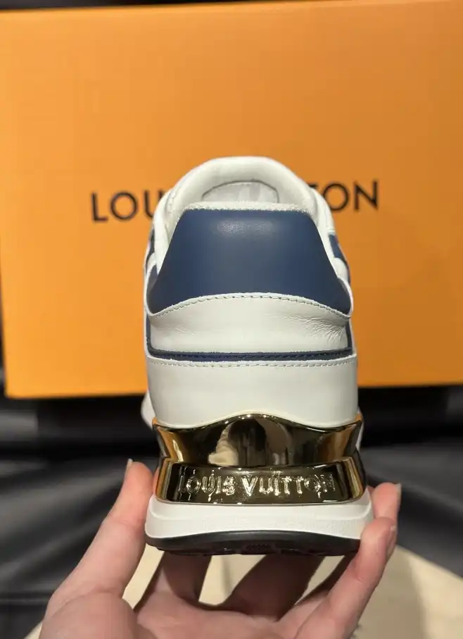 hype Louis Vuitton Sneakers