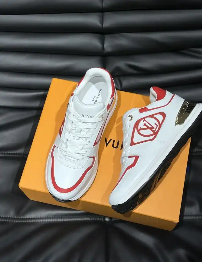 hype Louis Vuitton Sneakers