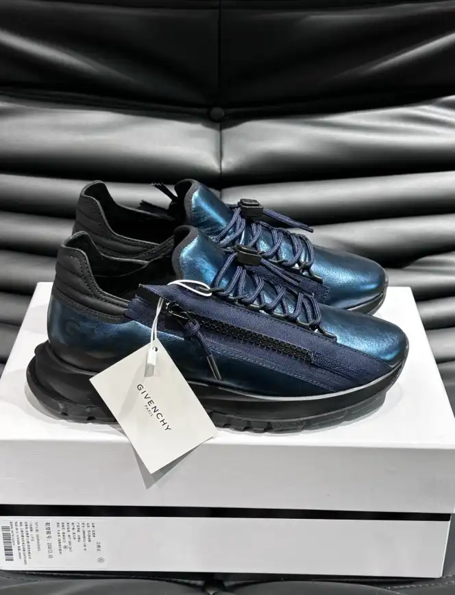 hype Givenchy Sneakers