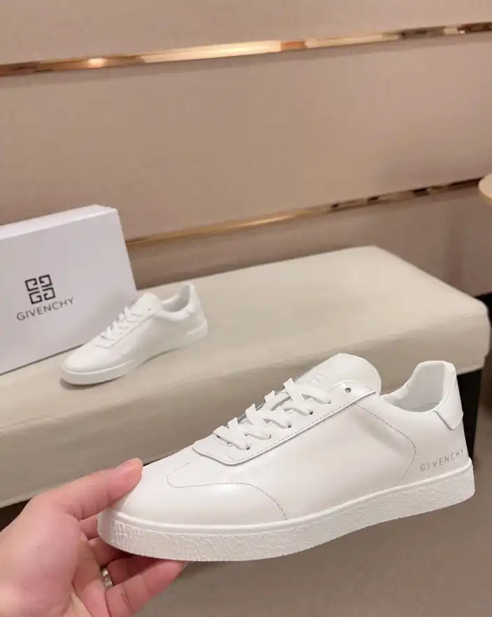 hype Gucci Sneakers