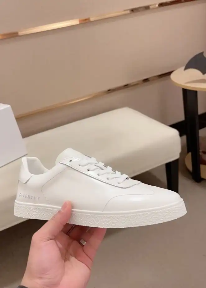 hype Gucci Sneakers