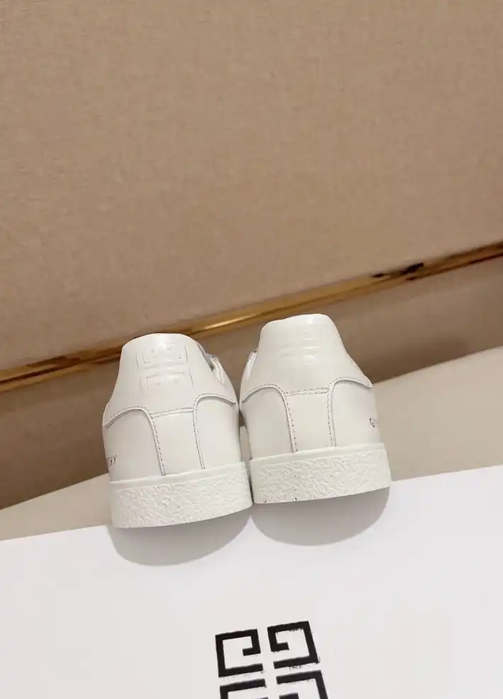 hype Gucci Sneakers