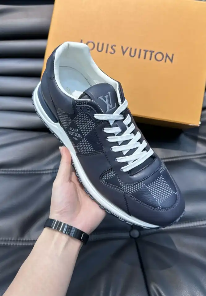 hype Louis Vuitton Sneakers