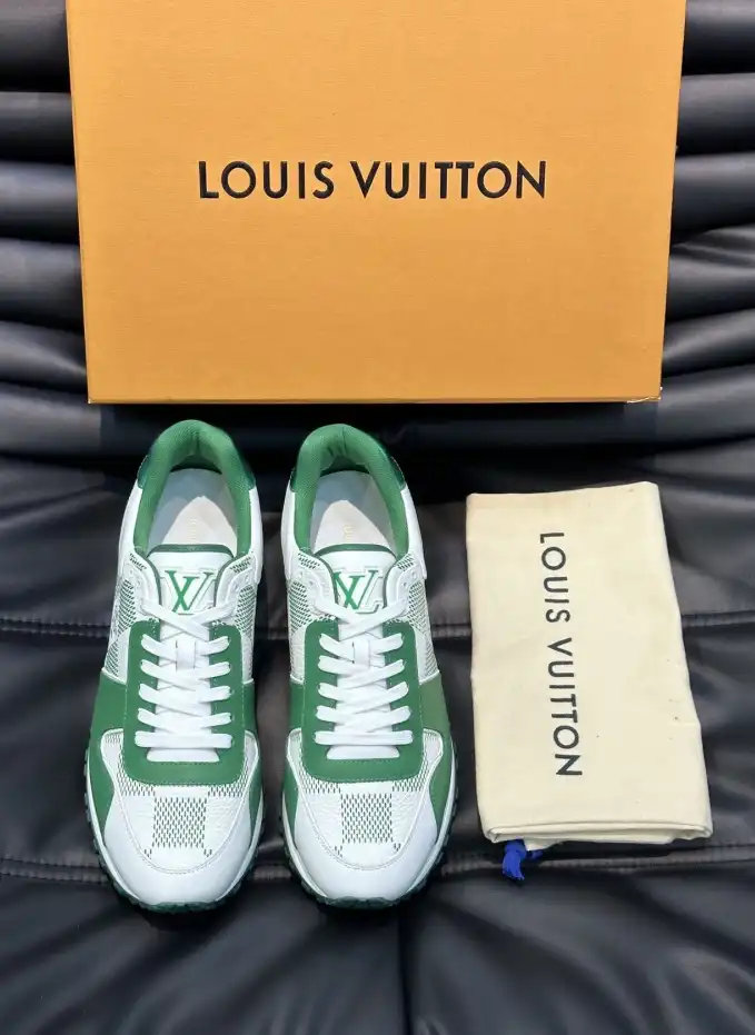 hype Louis Vuitton Sneakers