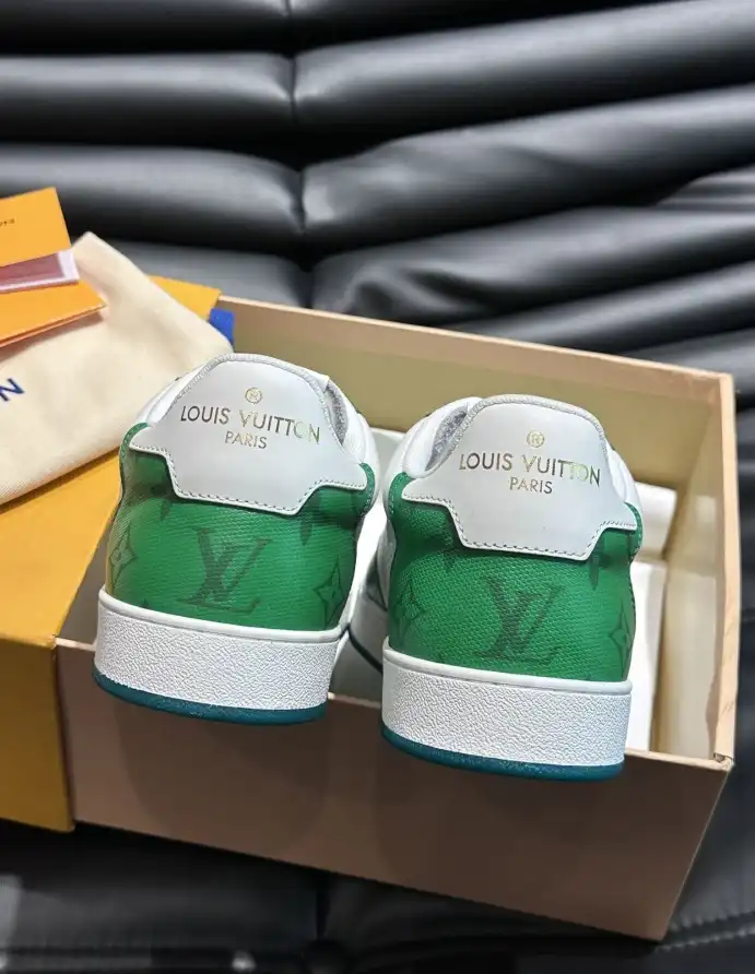 hype Louis Vuitton Sneakers