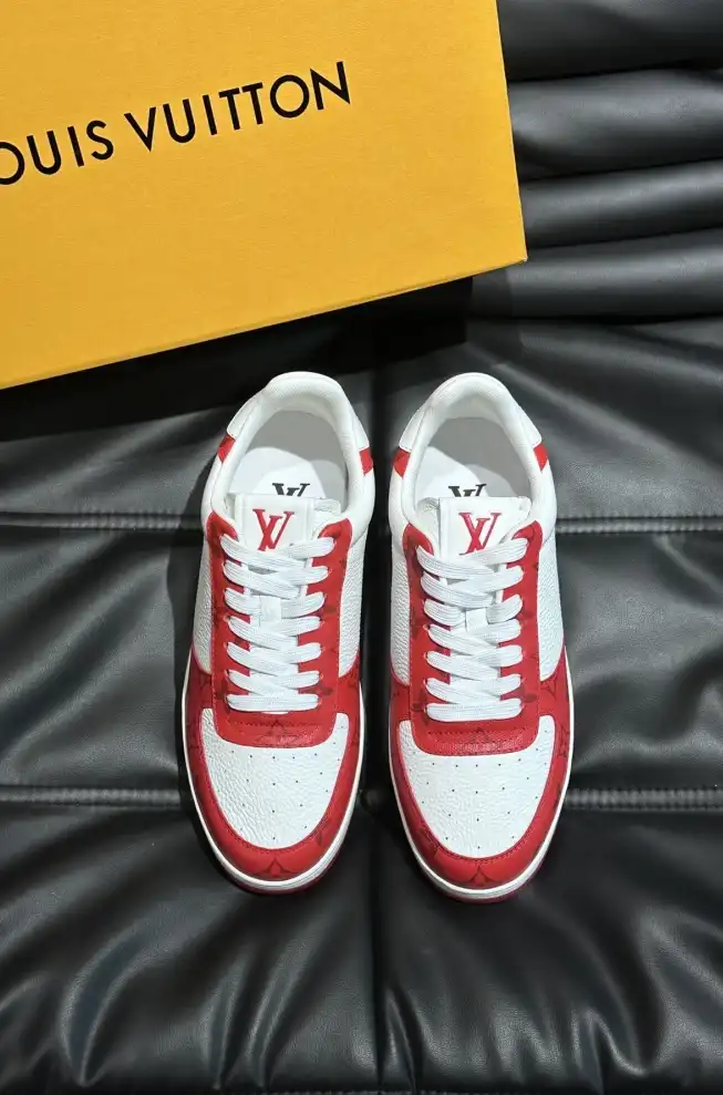 hype Louis Vuitton Sneakers