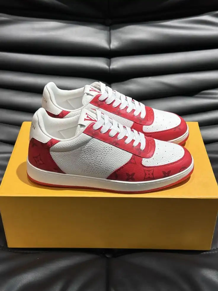 hype Louis Vuitton Sneakers