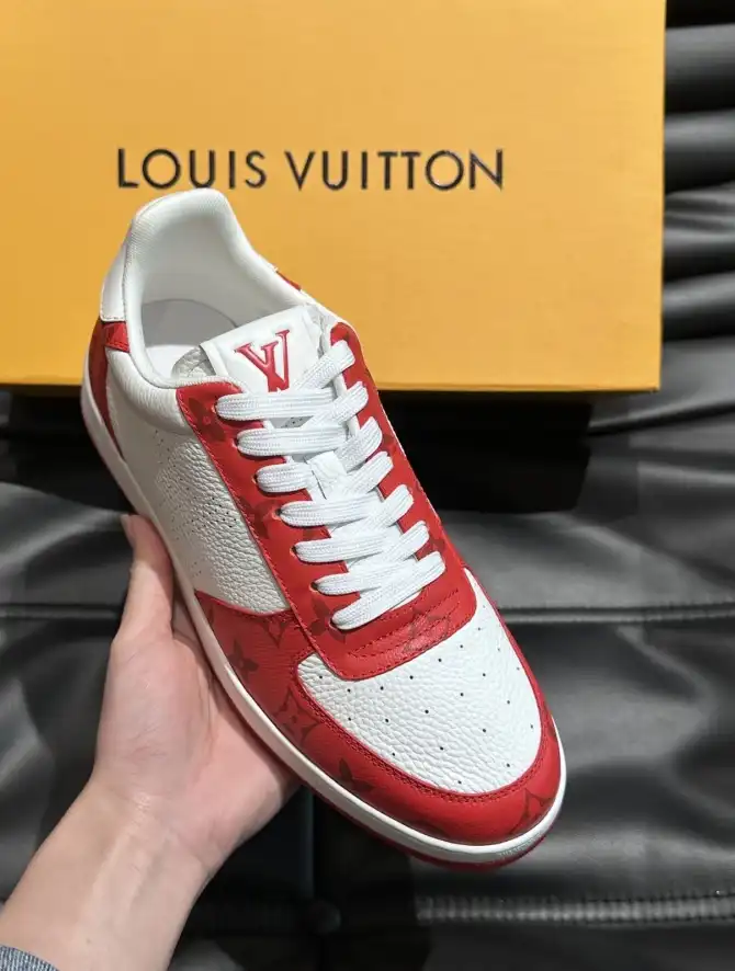 hype Louis Vuitton Sneakers