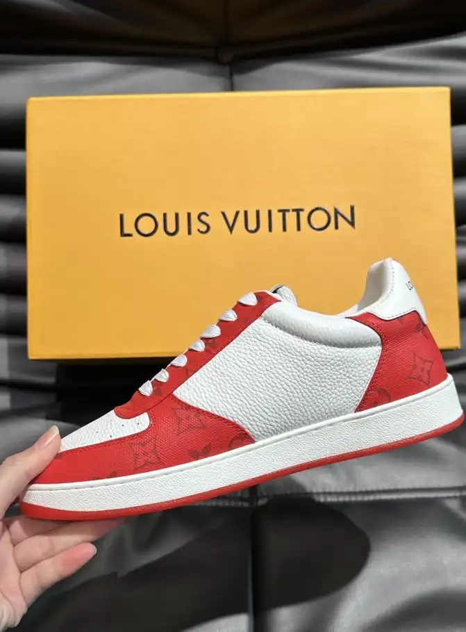 hype Louis Vuitton Sneakers