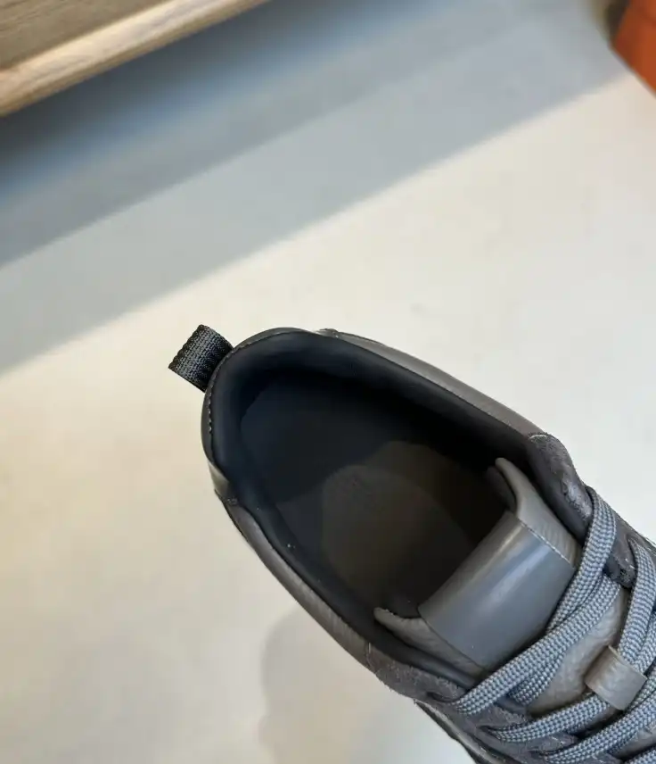 hype Hermes Sneakers