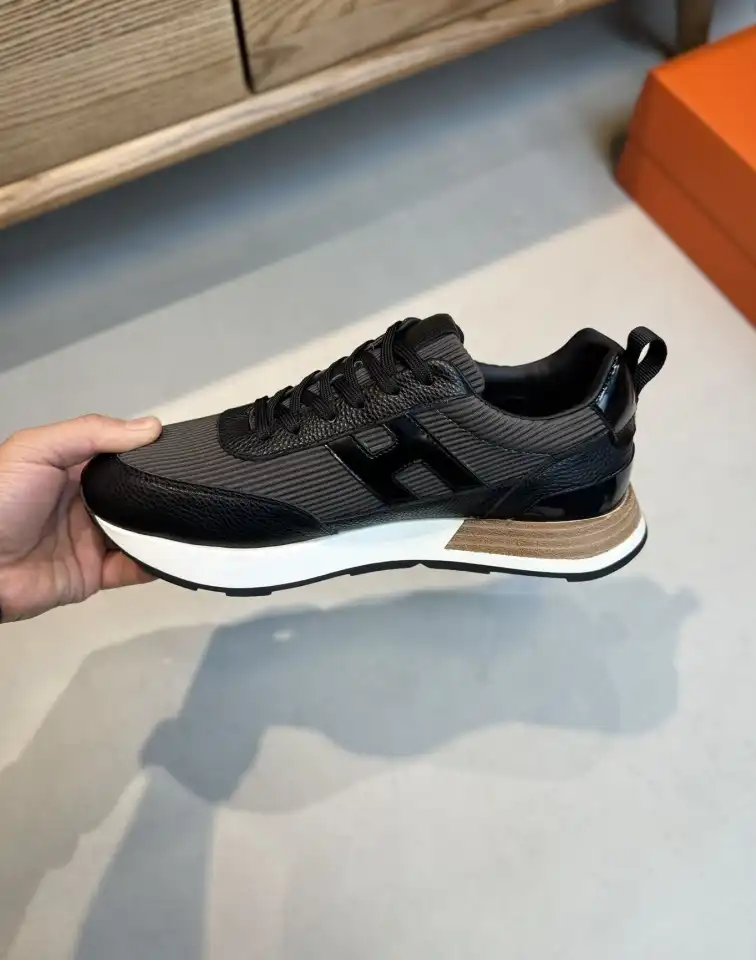 hype Hermes Sneakers